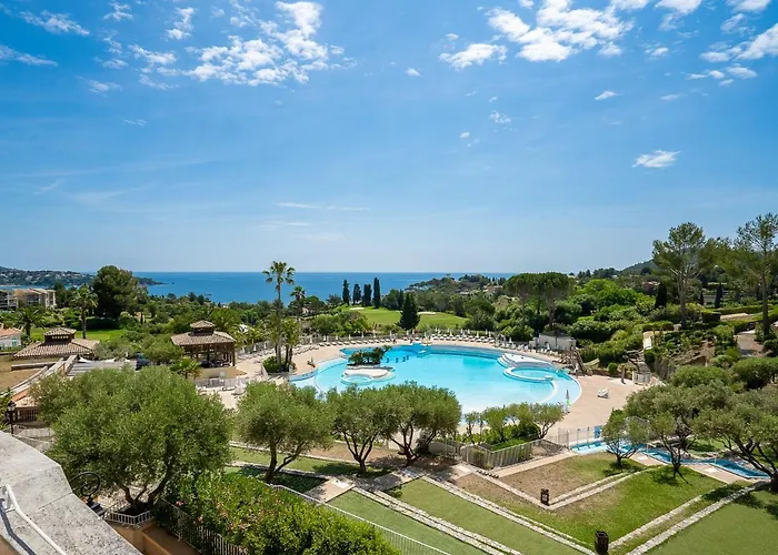 شقة Le Hameau - K3 122 By Interhome *